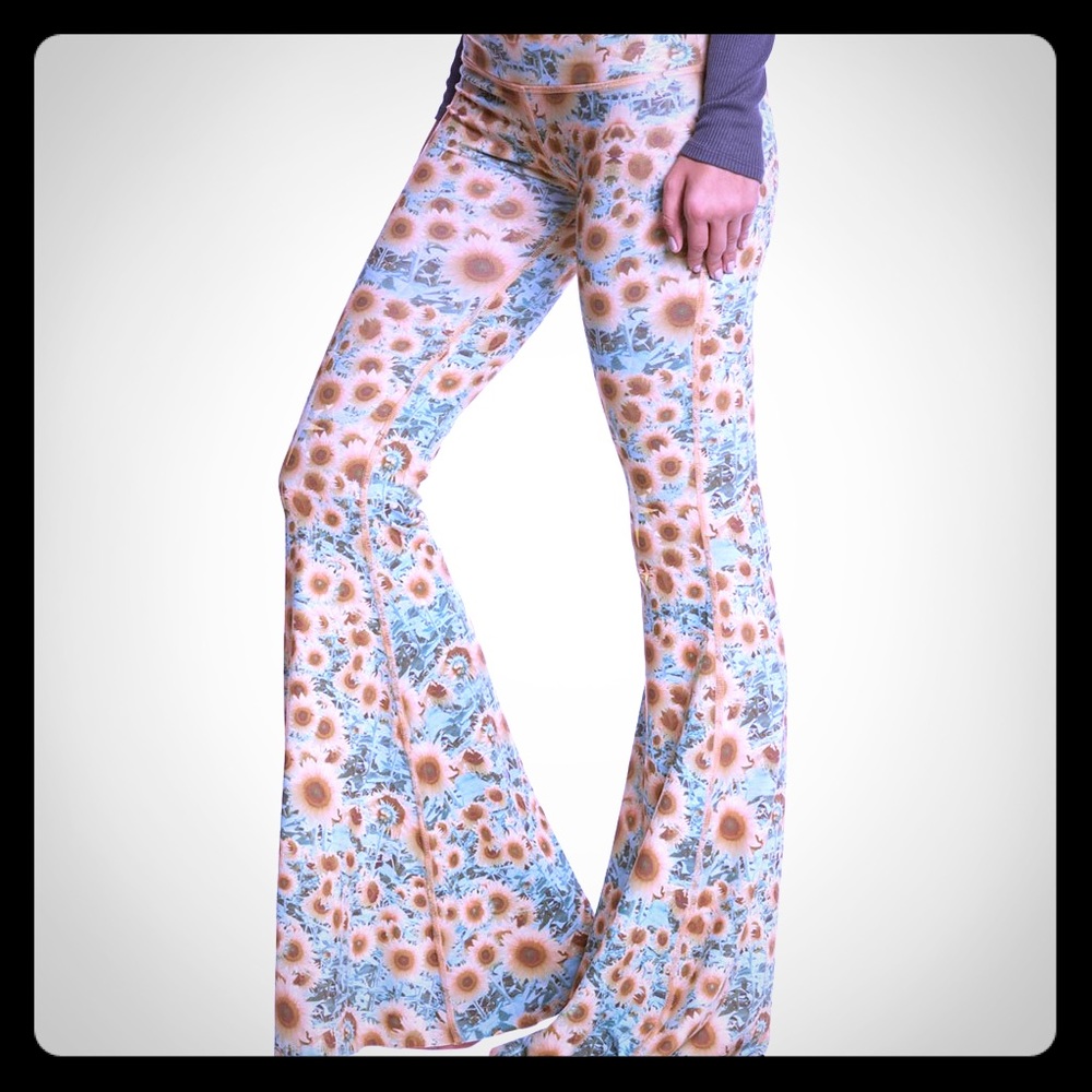 Teeki sunflower bells